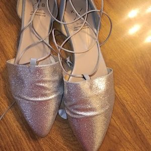 KMB Anissa D'Orsay Flats Silver size 8